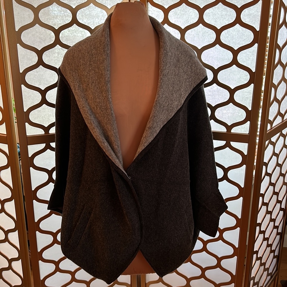 Sutton Studio grey hooded sweater/ poncho Size Medium